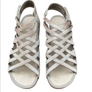 BareTraps comfort sandals size 10